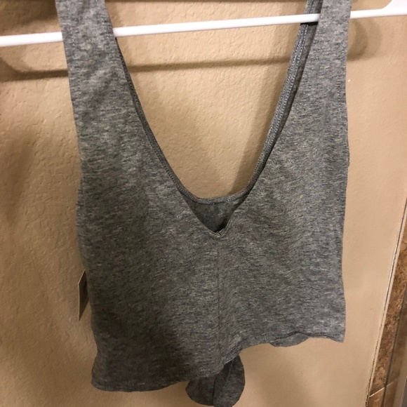 Grey T-shirt Crop Top Size XS - Picture 2 of 4